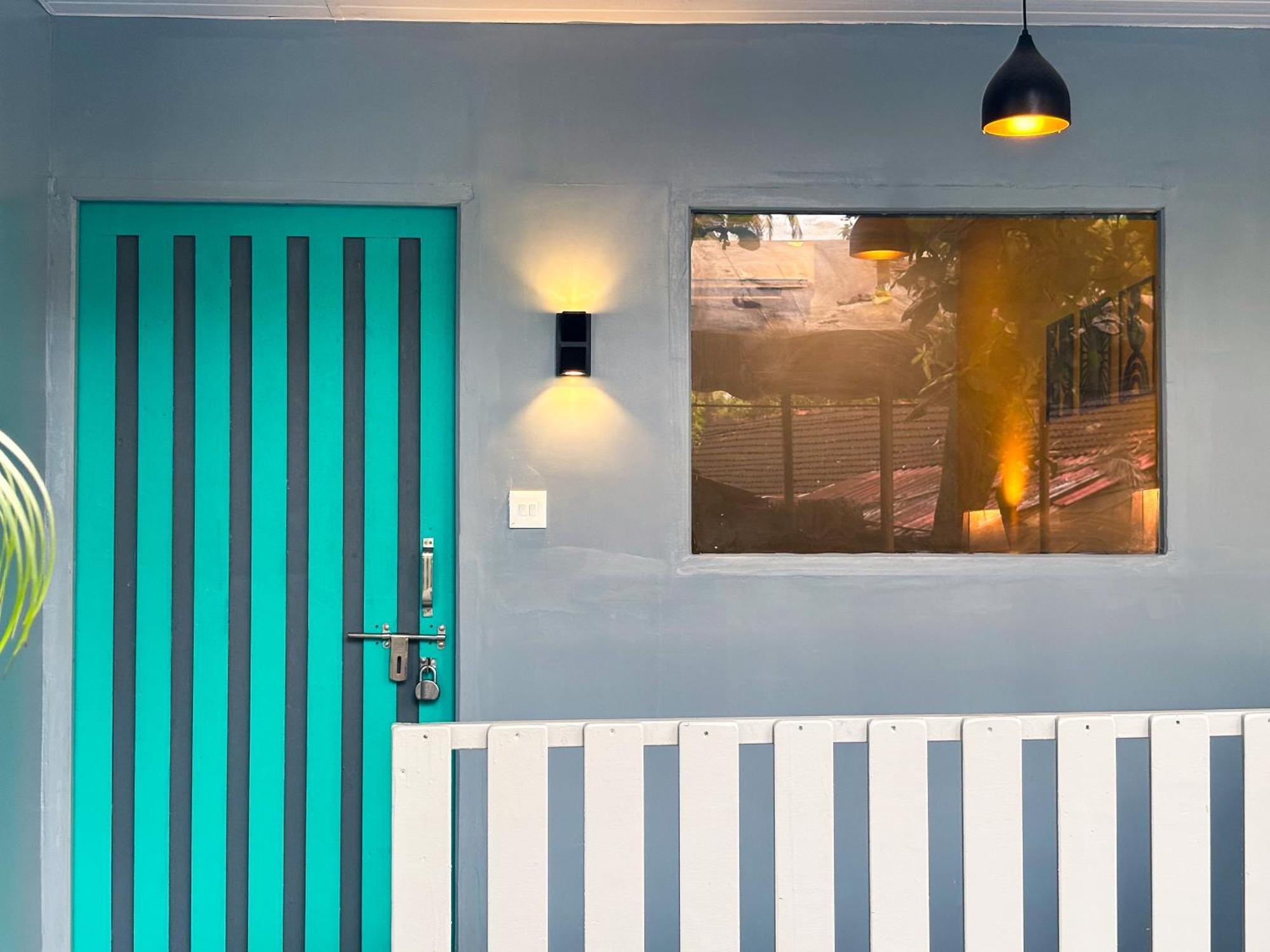 Traverse Luxe Hostel ปาโลเลม ภายนอก รูปภาพ