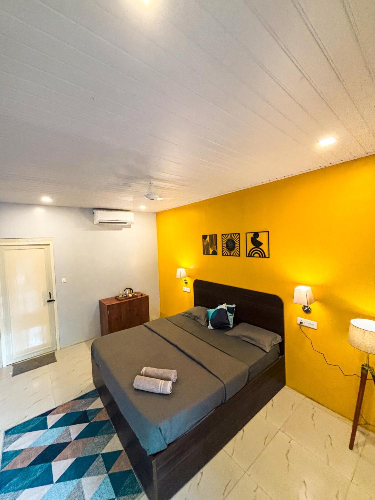 Traverse Luxe Hostel ปาโลเลม ภายนอก รูปภาพ