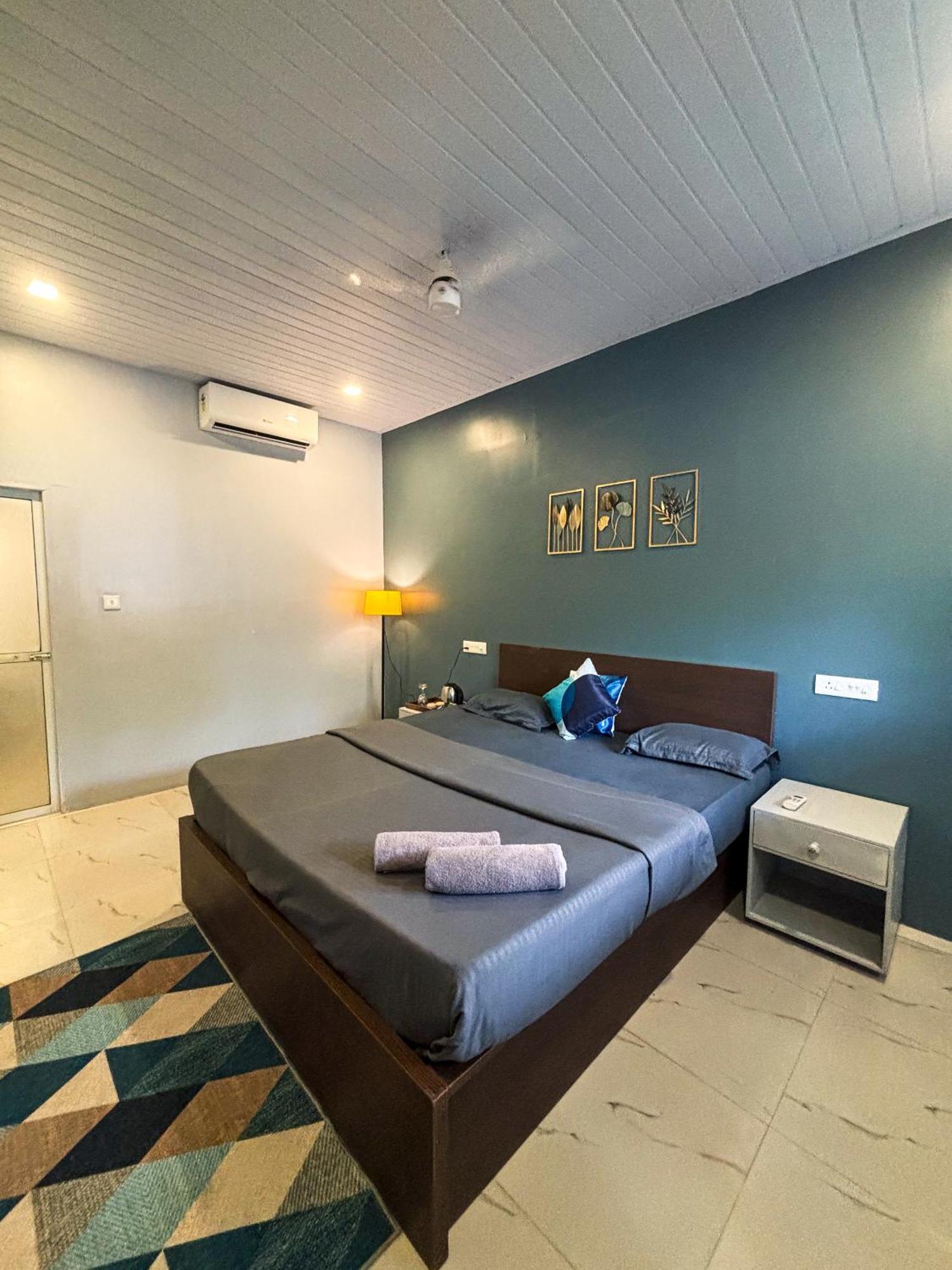 Traverse Luxe Hostel ปาโลเลม ภายนอก รูปภาพ